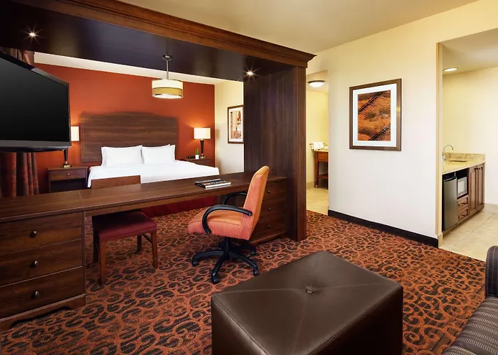 Hampton & At Talking Stick Hotel Scottsdale